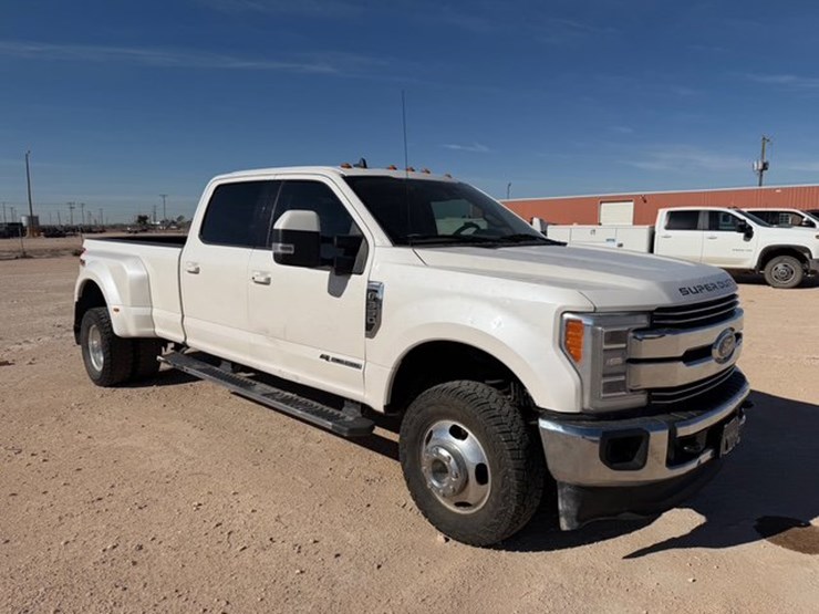 2019-ford-f350-image-4