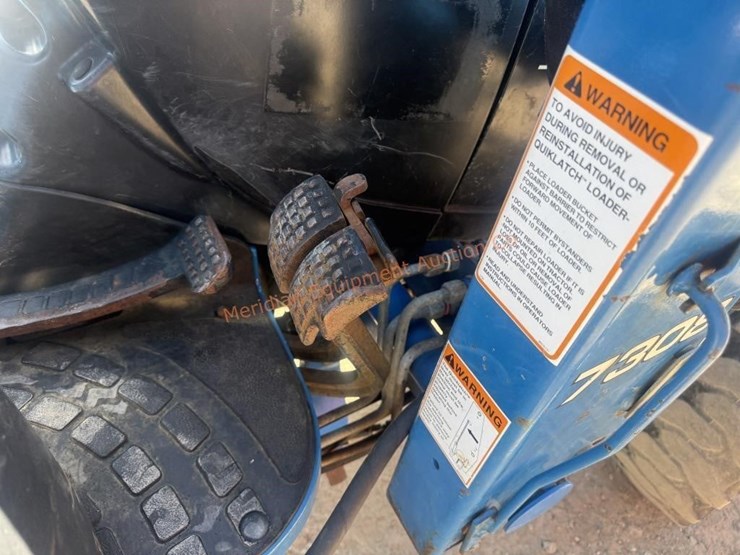 new-holland-1530-image-31