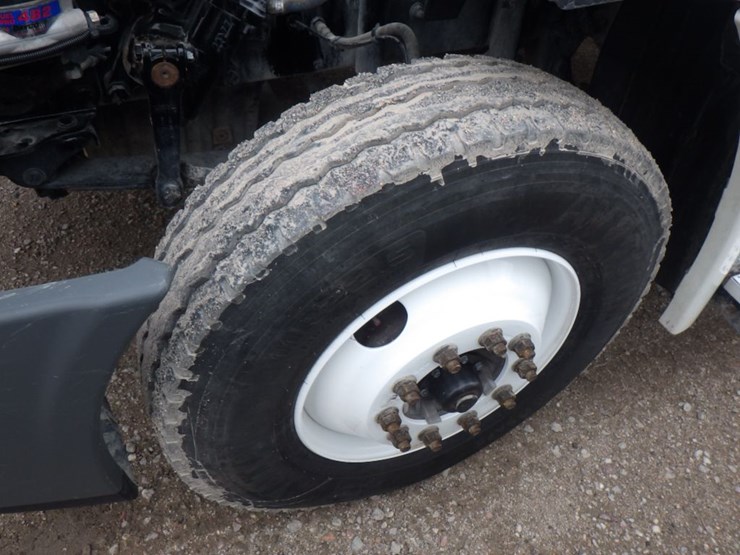 2017-freightliner-cascadia-125-image-20