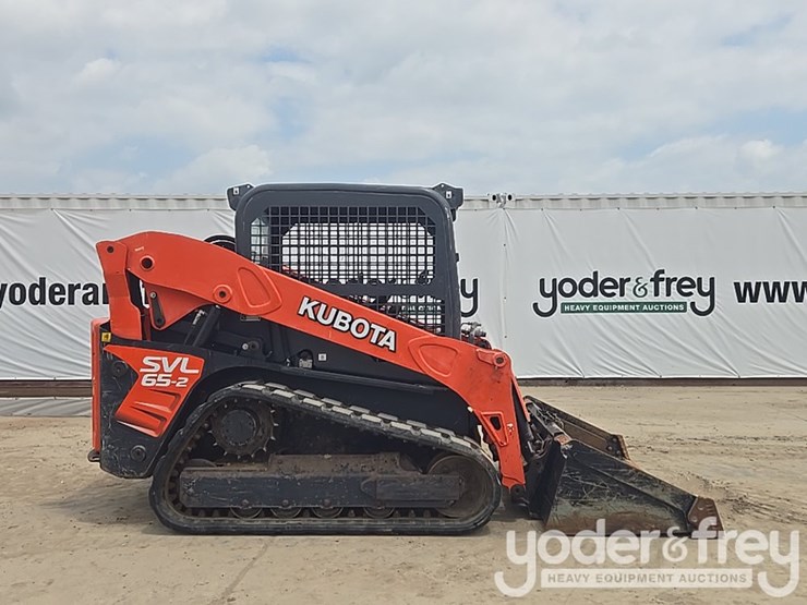 2021-kubota-svl65-2-image-6
