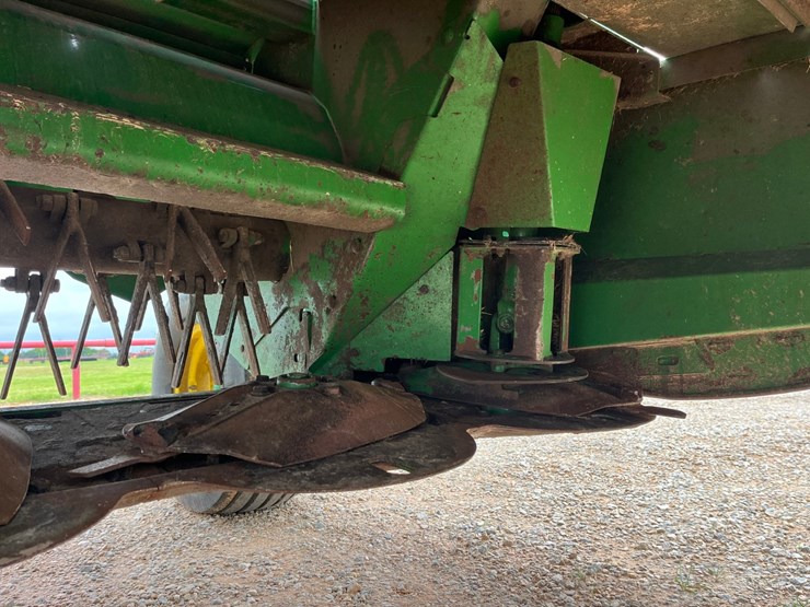 2016-john-deere-635-image-6