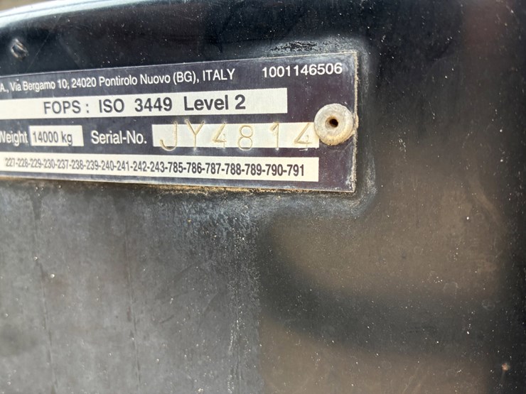 caterpillar-th406c-image-14