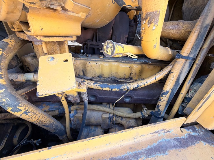 1998-caterpillar-d6r-xl-image-36