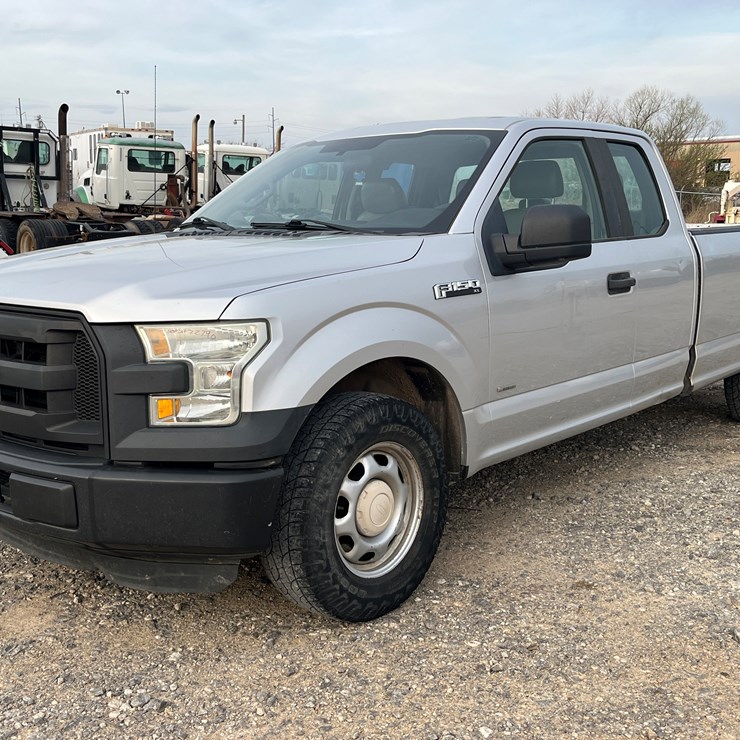 2016 FORD F150