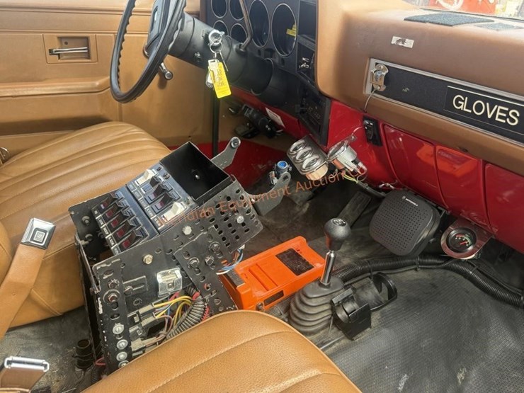 1990-chevrolet-3500-image-48