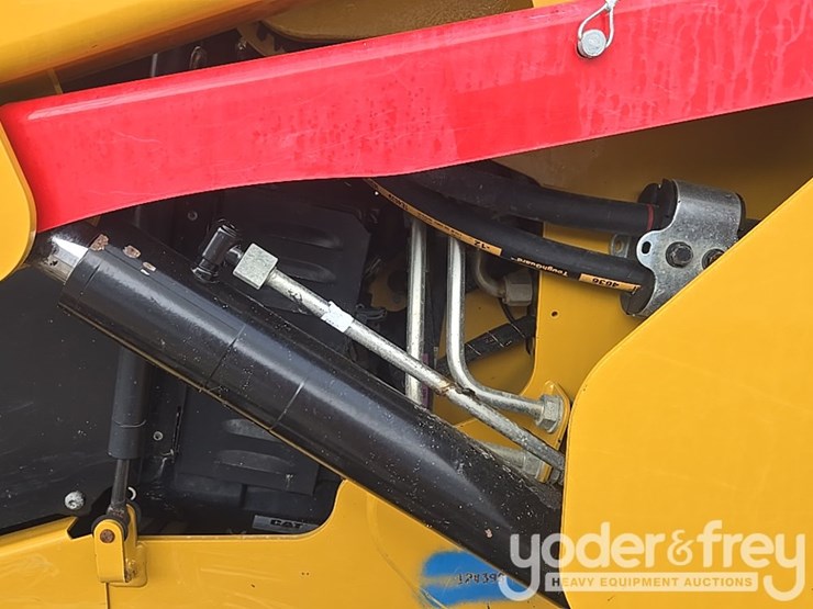 2022-caterpillar-289d3-image-22