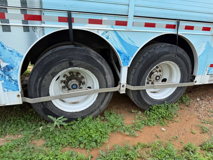 2012-hackney-beverage-trailer-image-8