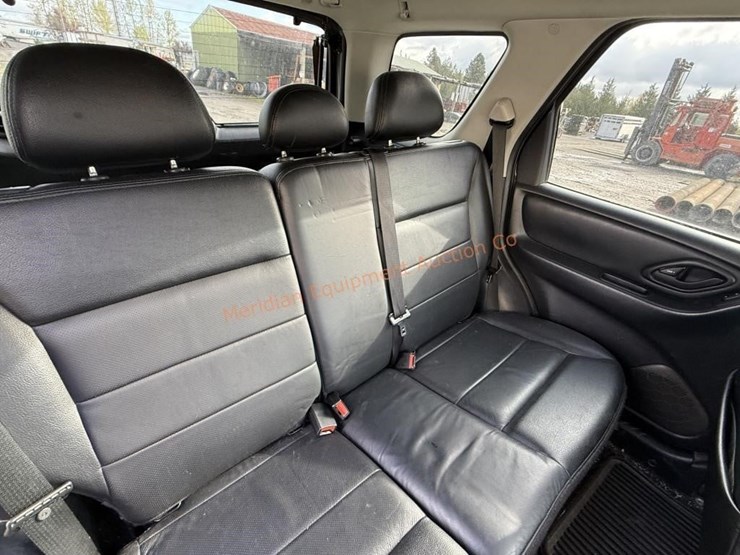 2007-ford-escape-image-29