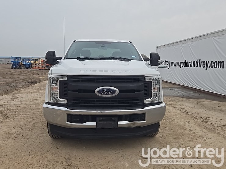 2017-ford-f250-image-8