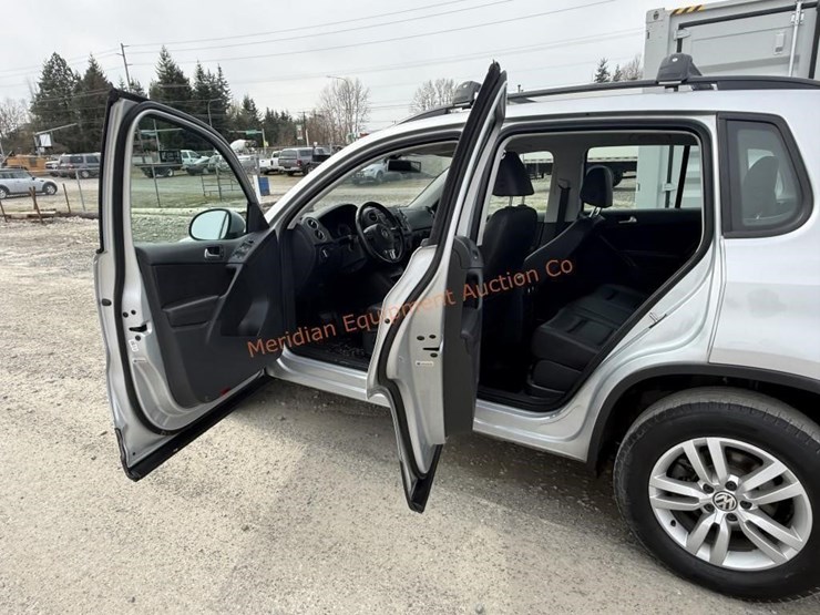 2016-volkswagen-tiguan-image-21