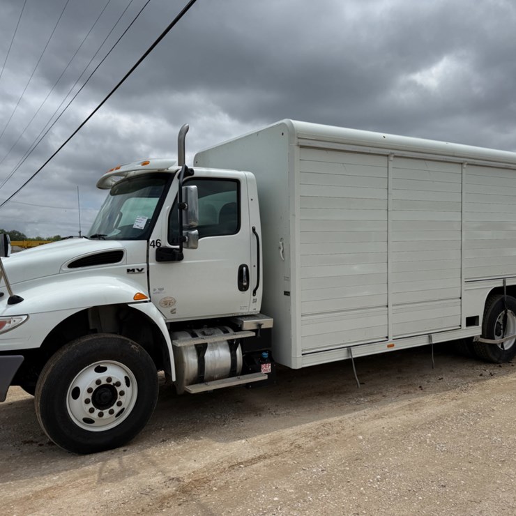 2020 INTERNATIONAL MV607