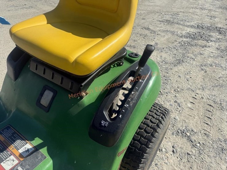 john-deere-115-image-11