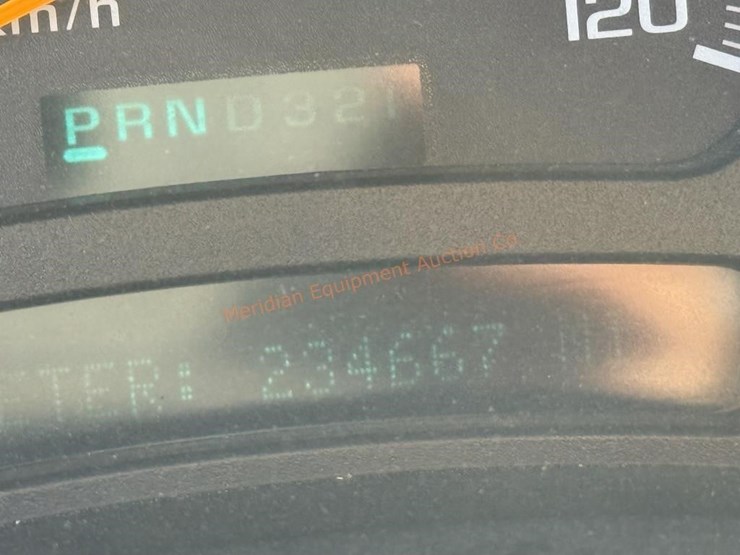 2005-chevrolet-silverado-3500-image-40