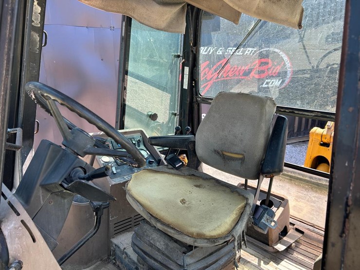 john-deere-310d-image-23