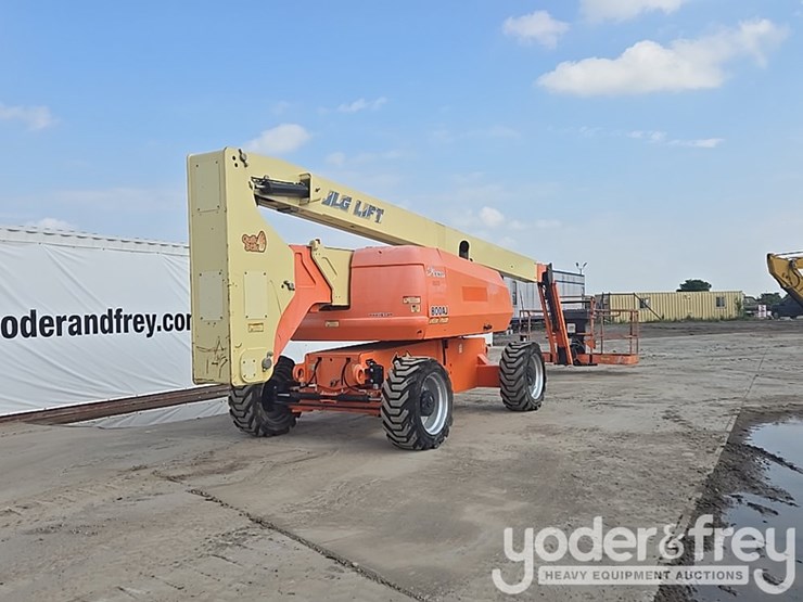 2016-jlg-800aj-image-5