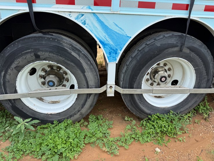 2012-hackney-beverage-trailer-image-7