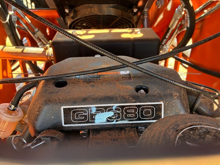 #t8625-•-wolverine-mini-skid-steer-image-5