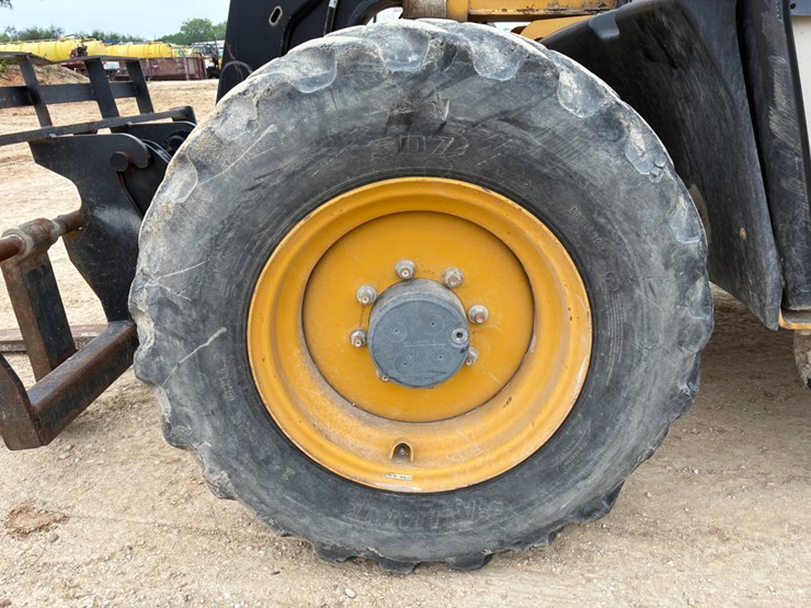 caterpillar-th406c-image-7