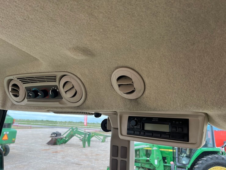 2019-john-deere-5100m-image-20