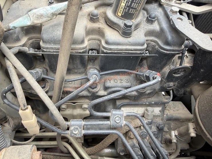 new-holland-tc30-image-32