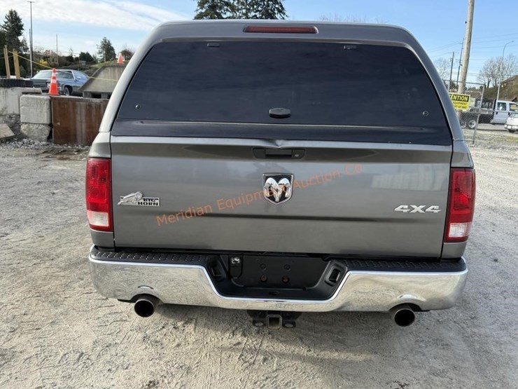 2011-dodge-1500-image-4