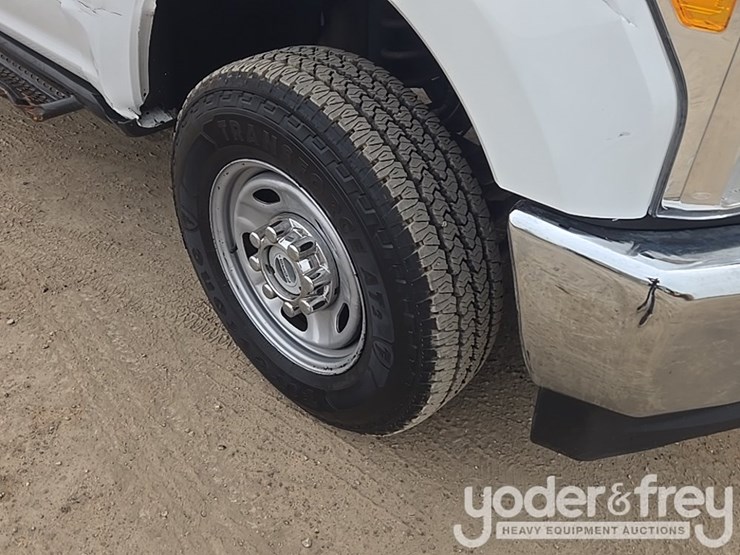 2017-ford-f250-image-17