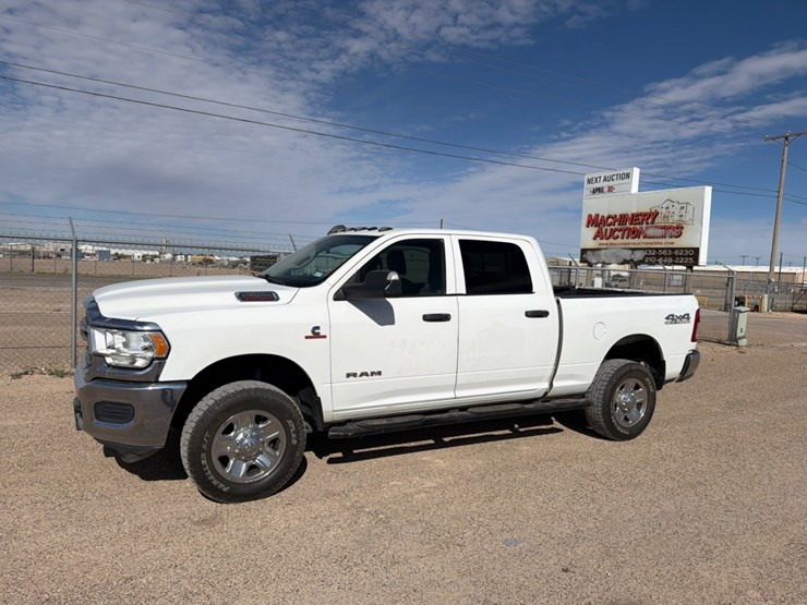 2020-dodge-ram-2500-image-1