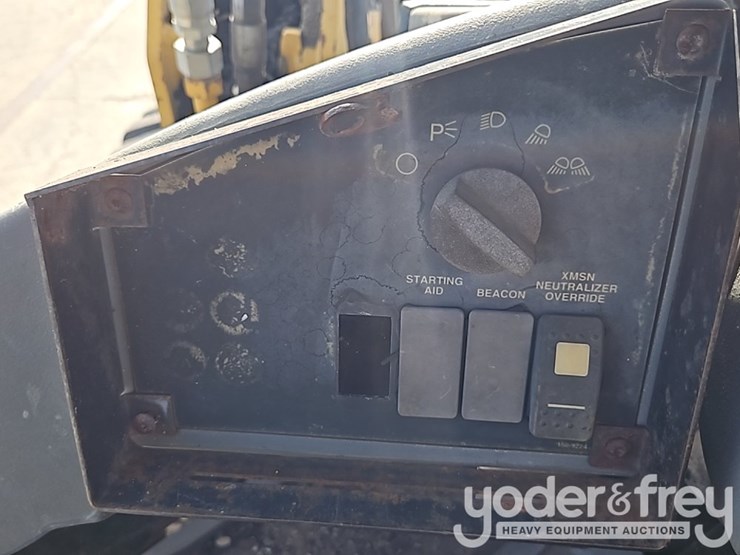 caterpillar-it28g-image-34