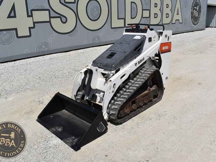 2019-bobcat-mt85-image-2
