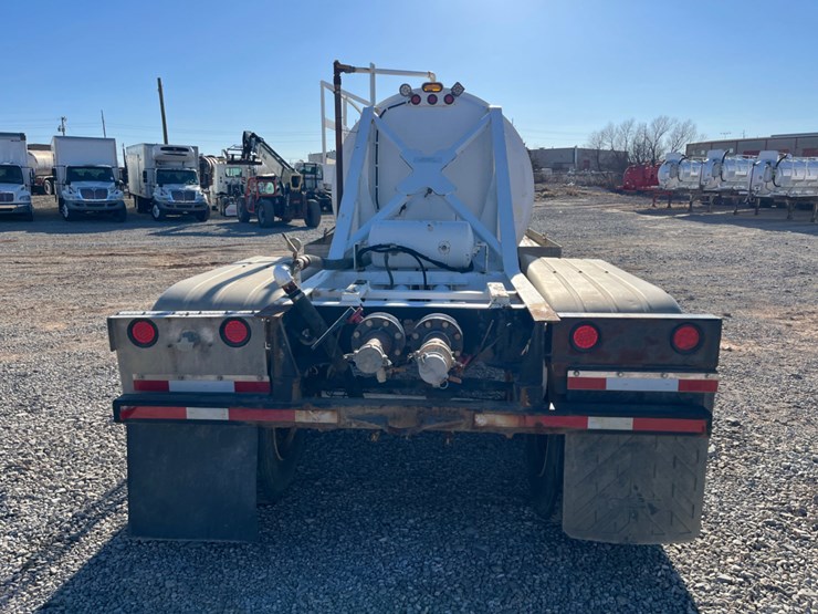 2020-troxell-vacuum-image-6