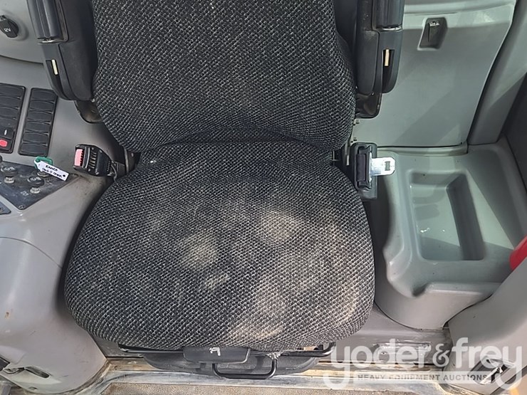 2008-volvo-g940-image-47