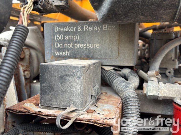 2018-atlas-copco-xas185kd7-image-36