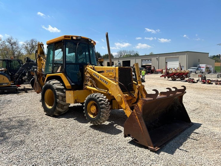 john-deere-310d-image-6