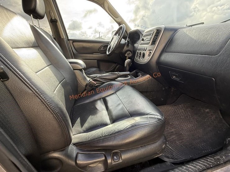 2007-ford-escape-image-32