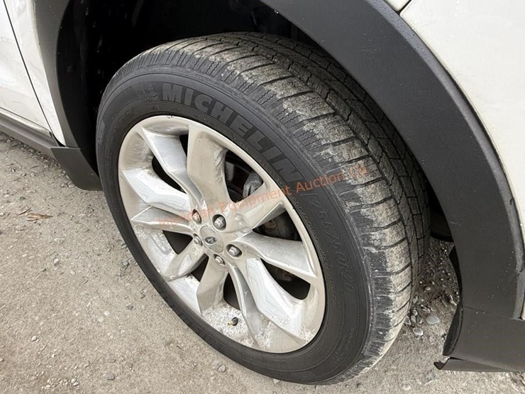 ford-explorer-limited-image-20