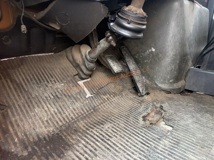 1988-ford-ln8000-image-27