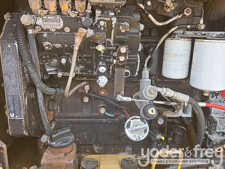 2000-champion-c80a-image-38