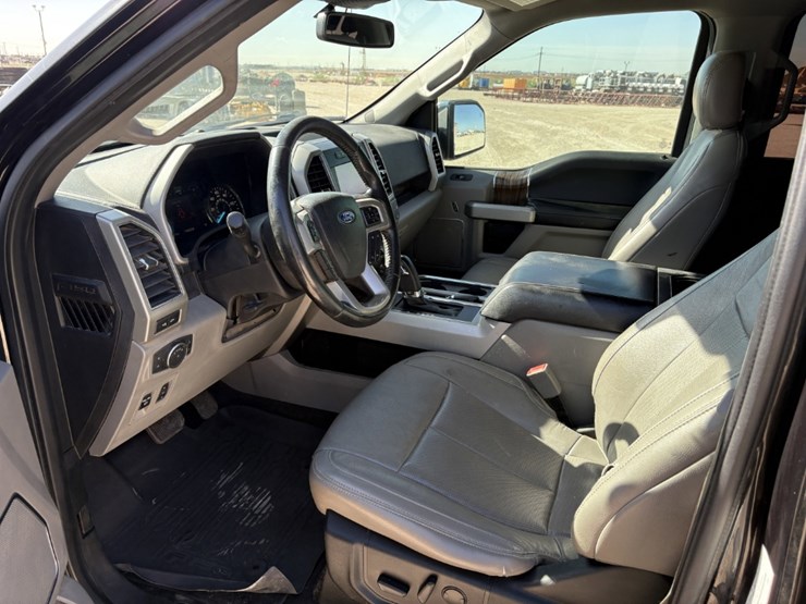 2019-ford-f150-image-6