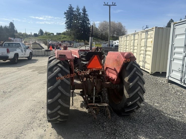 massey-ferguson-175-image-6