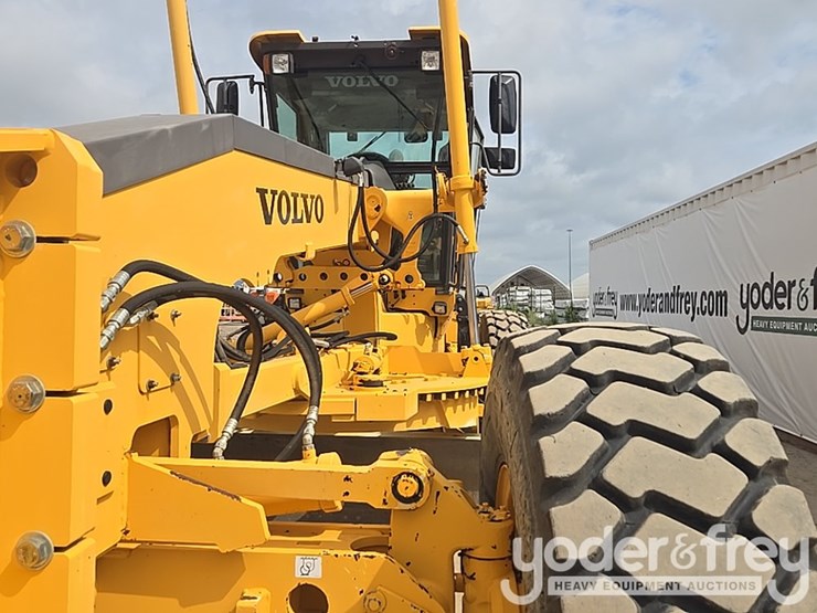 2008-volvo-g940-image-21