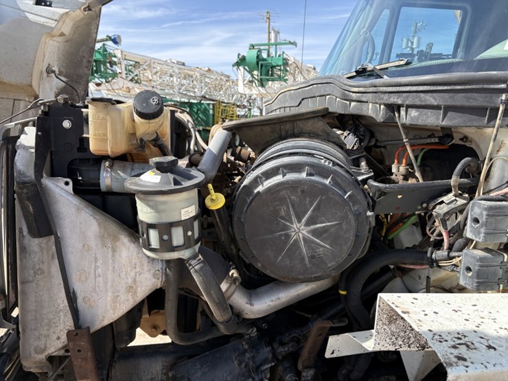 2009-international-workstar-7500-image-5