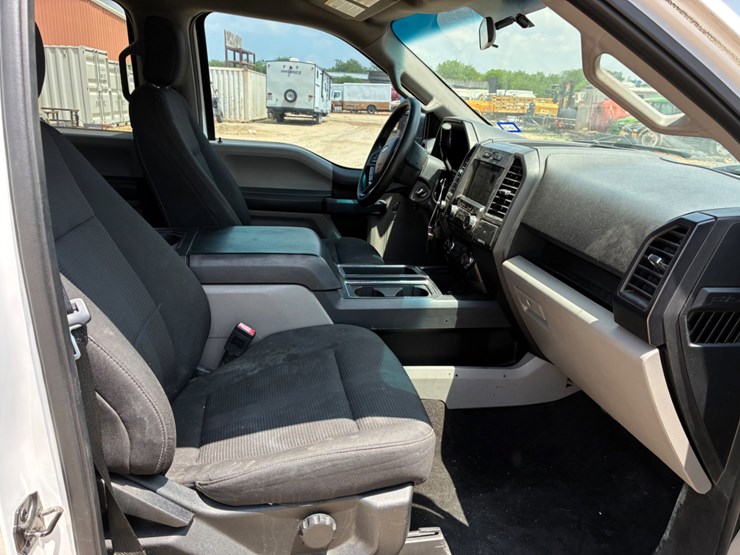 2018-ford-f150-image-8