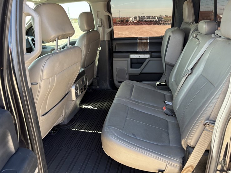 2019-ford-f150-image-5