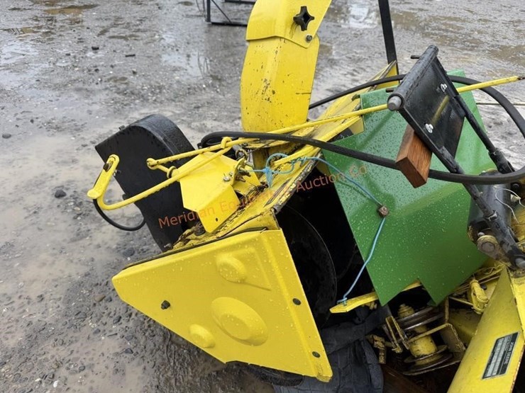 john-deere-212-image-14