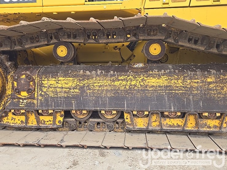 2019-komatsu-d65px-18-image-19