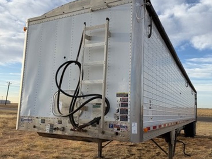 2006-wilson-belt-trailer-image-1