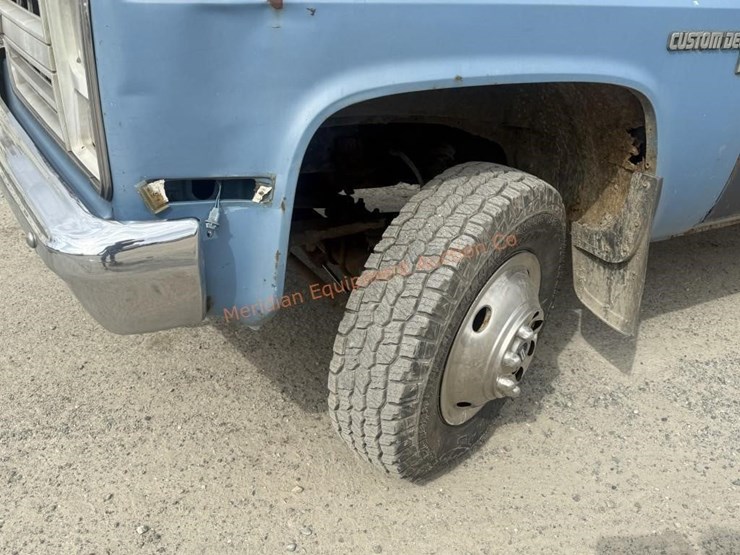 1986-chevrolet-30-image-27