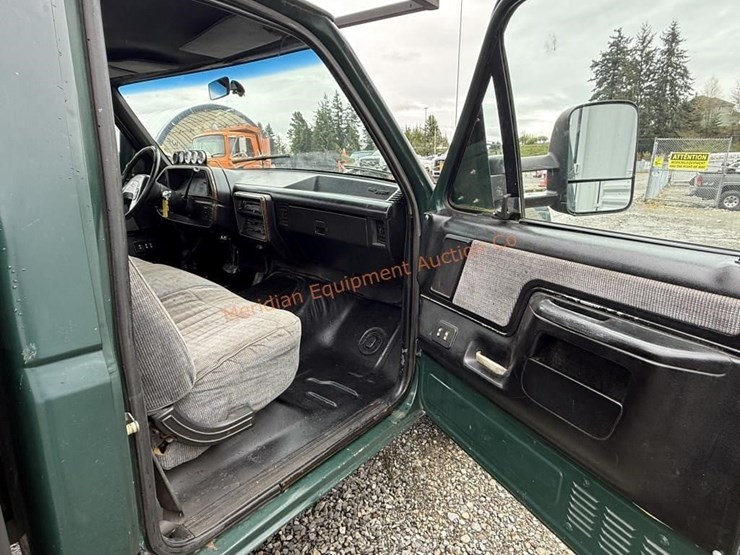 1989-ford-f350-xlt-lariat-image-24