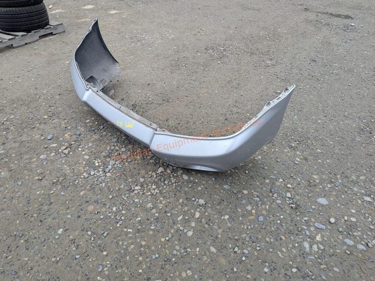 2004-subaru-forester-image-2