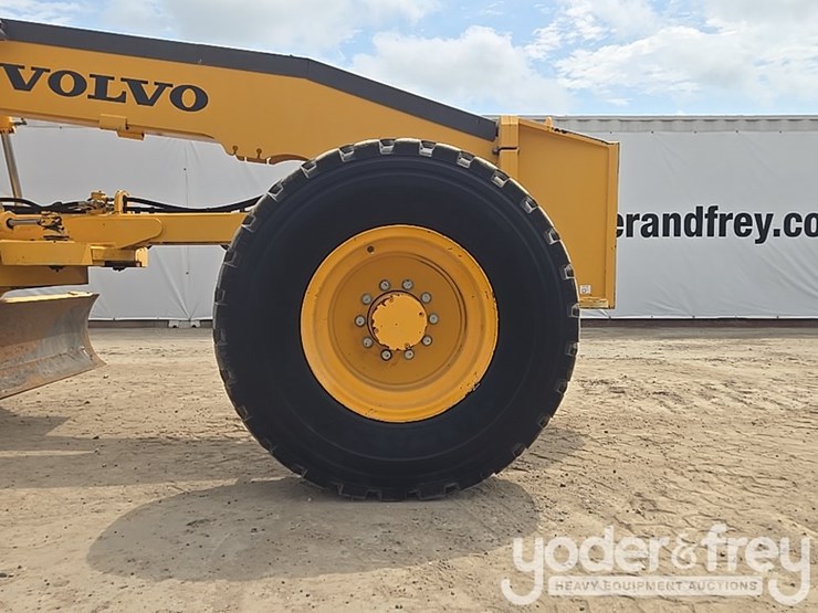 2008-volvo-g940-image-15